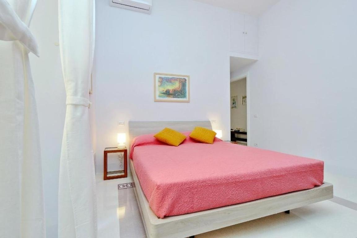 Termini Halldis Apartment *
